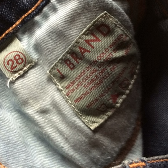 J Brand Love Story 28 Dark Vintage Bell Bottoms - Picture 2 of 5